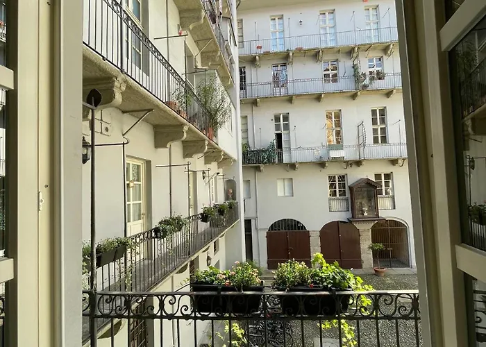 Ai Savoia B&B - Guest House